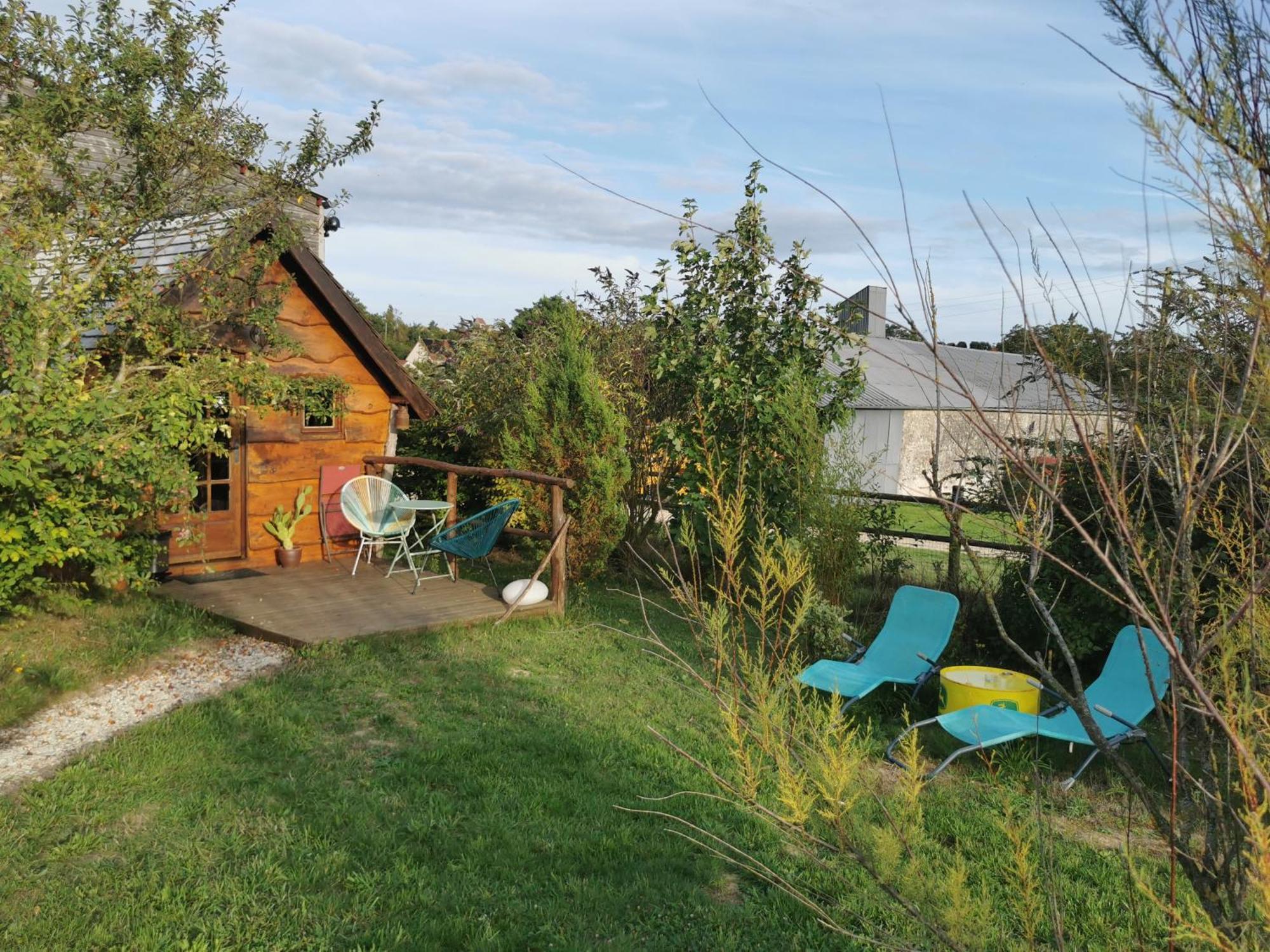 Champmotteux La Bulle Des Champs Bed & Breakfast エクステリア 写真