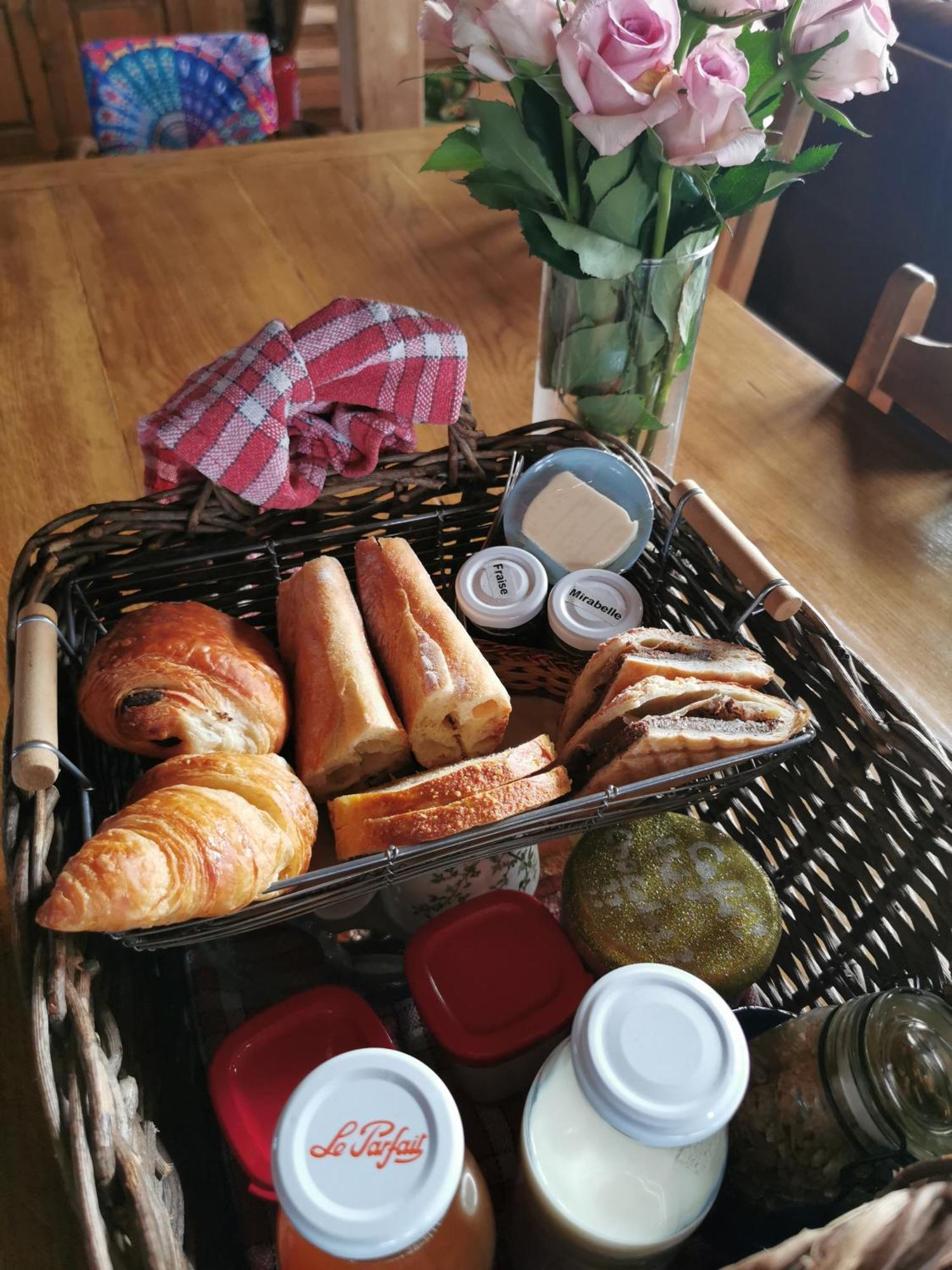 Champmotteux La Bulle Des Champs Bed & Breakfast 部屋 写真